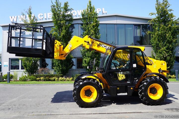 Teleskopisk håndtering JCB 535-95 / 3.5 T / range 9.5 m / joystick