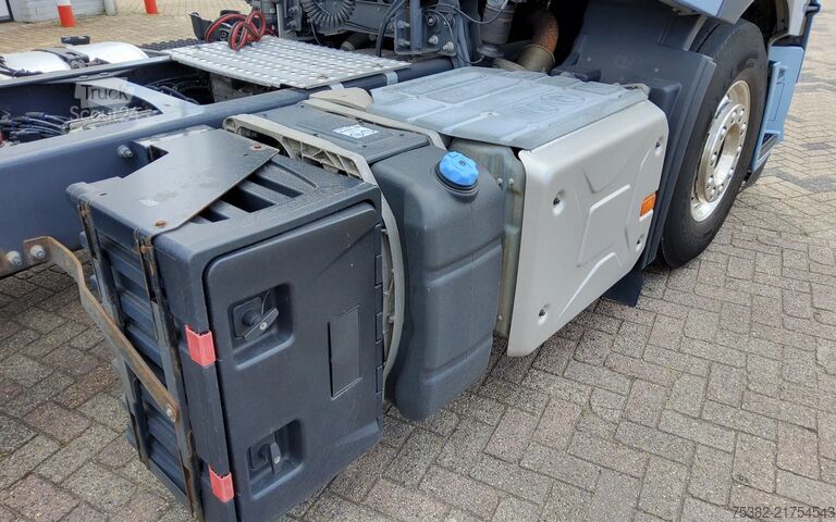 Standard-SZM Renault T480 EVO 4x2 SLEEPERCAB - ADR - RETARDER - LUCH...