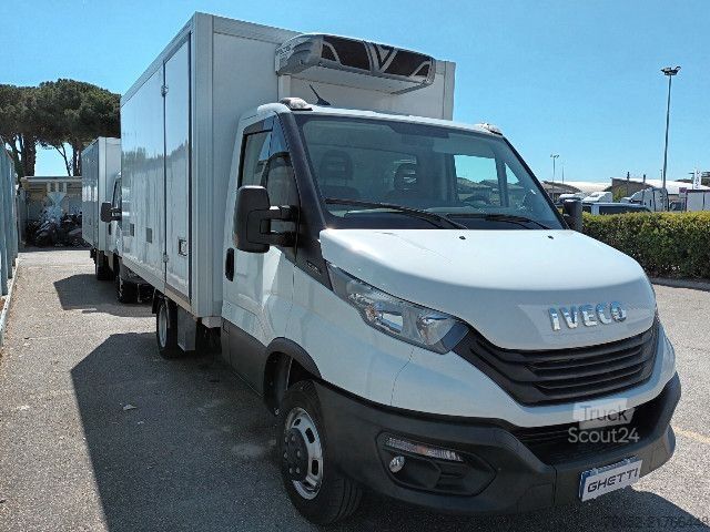 Хладилен камион IVECO 35C16