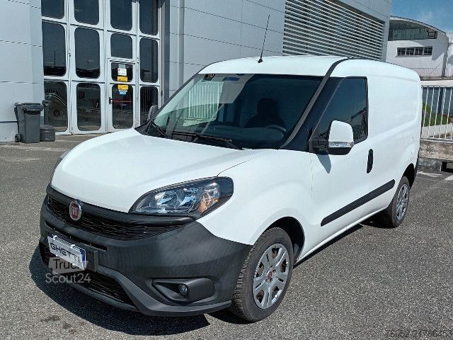 شاحنة بانل Fiat Mod. Vers. Cargo