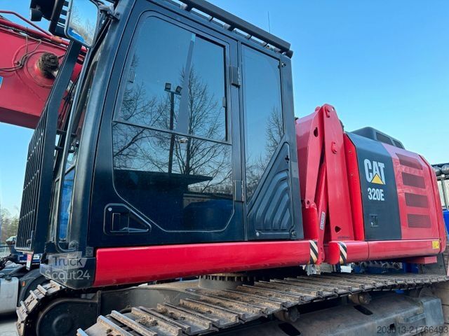 Lánctalpas kotrógép CATERPILLAR 320E Kettenbagger *Abbruch *Long Arm *Hubkabine