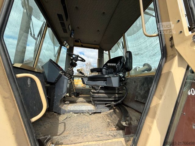 مدحلة أسطوانة واحدة HAMM DV 08 Super Walze 12 Ton *Vibrator *Streuer