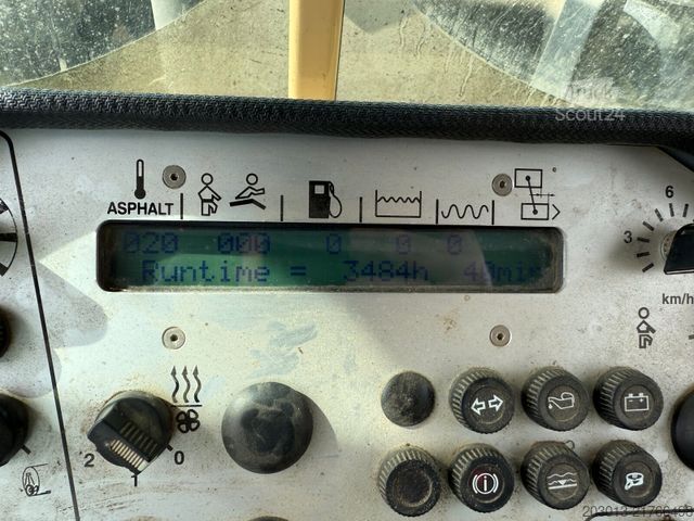 مدحلة أسطوانة واحدة HAMM DV 08 Super Walze 12 Ton *Vibrator *Streuer