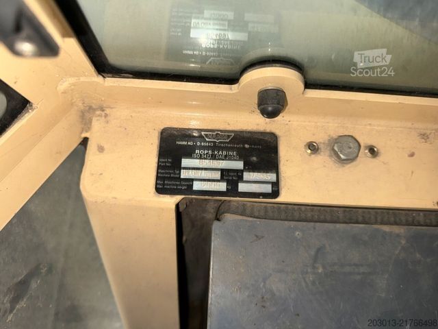 مدحلة أسطوانة واحدة HAMM DV 08 Super Walze 12 Ton *Vibrator *Streuer