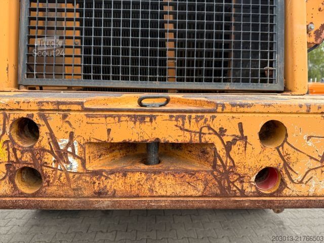 Погрузчик с колёсным шасси Case CASE 921C Radlader 25,5 Ton *Schaufel 4.1 m³