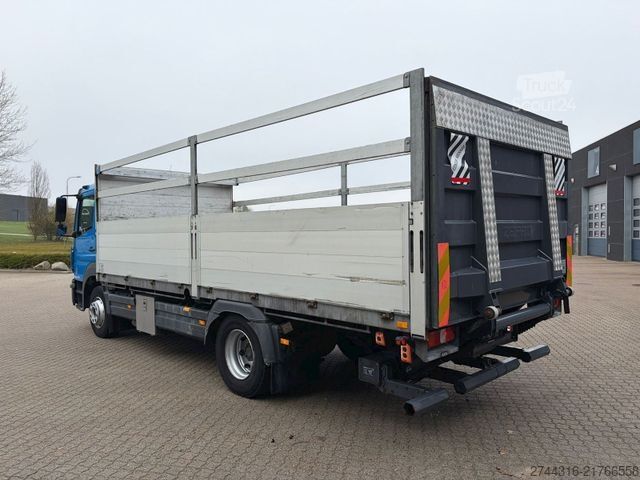 Planbil med presenning MERCEDES-BENZ Atego 1524 L