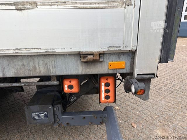 Planbil med presenning MERCEDES-BENZ Atego 1524 L