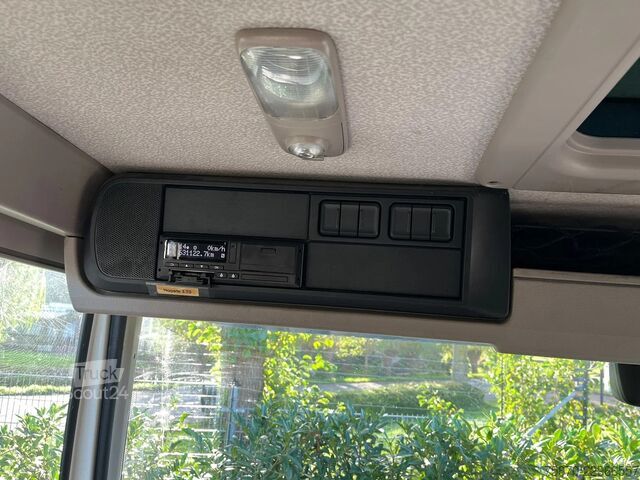 Koffer DAF CF 370 FA LUCHTVERING BEIDE ASSEN