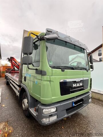Camión para transporte de vidrio con bastidor y grúa MAN TGL 12.250