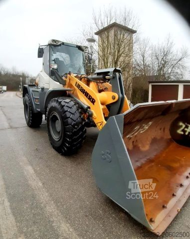 Kerekes rakodó LIEBHERR L 542 kein 538 524 546 Top Ausstattung
