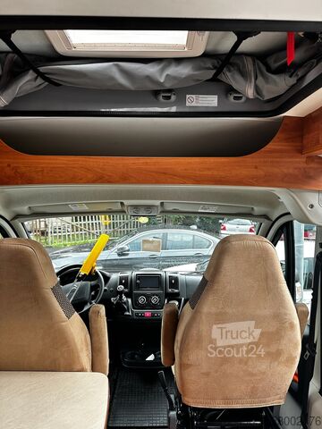 Kamper kombi Pössl Citroen Globecar D-Line Roadscout R