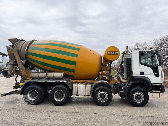 Otomatik beton mikser kamyonu Astra HD9 84.48