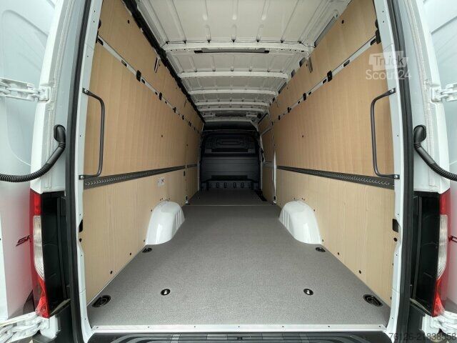 Панельний фургон Mercedes-Benz Sprinter 315 CDI HD L3H2 PRO+NAVI+AUTOM.+AHK+LEDBC