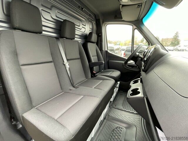 Панельний фургон Mercedes-Benz Sprinter 315 CDI HD L3H2 PRO+NAVI+AUTOM.+AHK+LEDBC