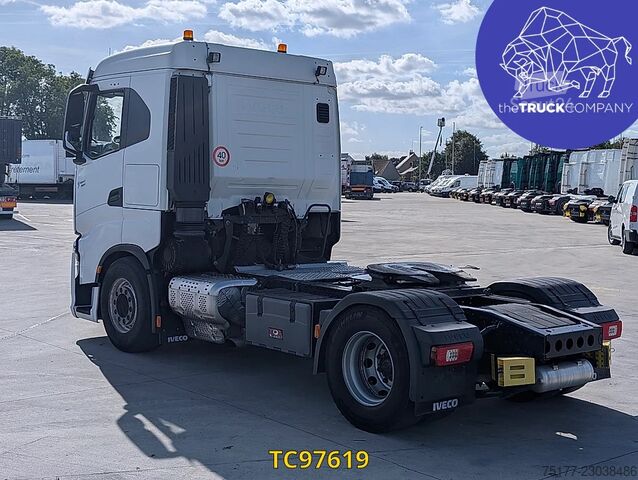  Iveco S-Way 420