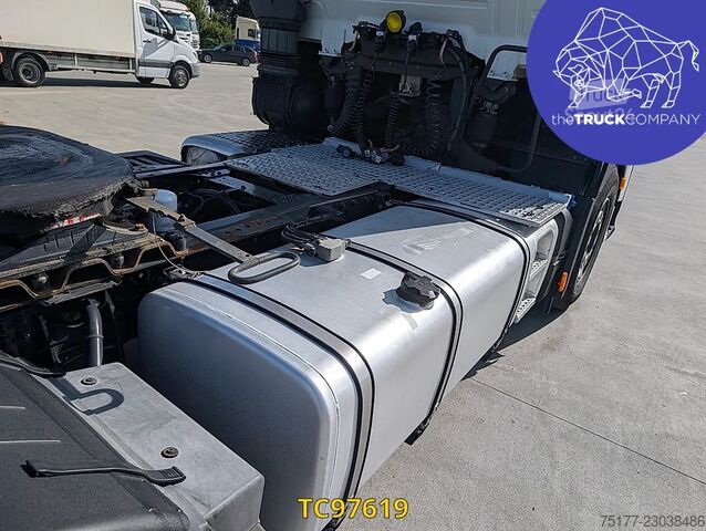  Iveco S-Way 420