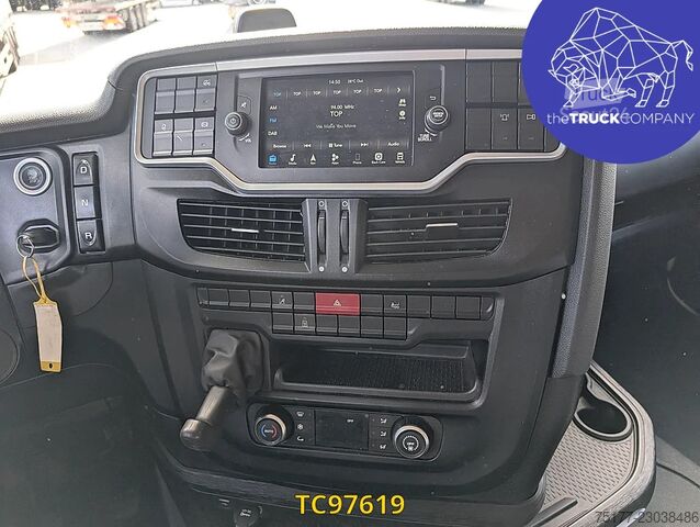  Iveco S-Way 420