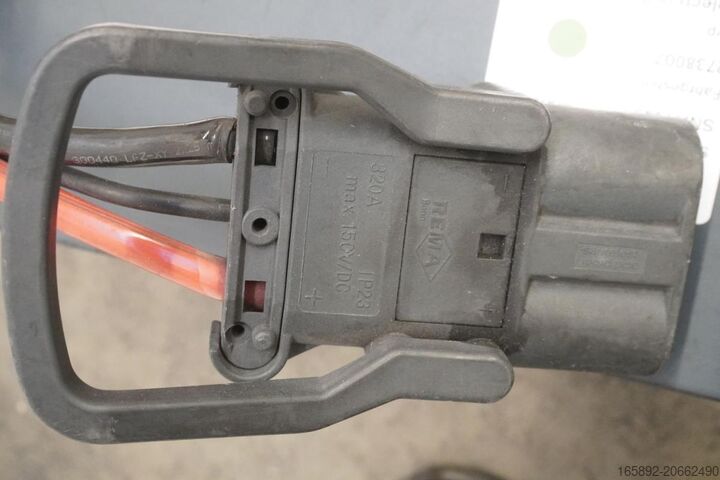 Trukkien akku FRONIUS Selectiva 8075