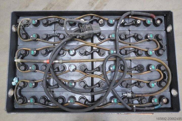 Trukkien akku MIDAC 48 Volt 4 PzS 500 Ah