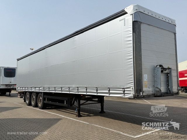 Semi-remorque bâchée Schmitz Cargobull Curtainsider Standard Ladebordwand