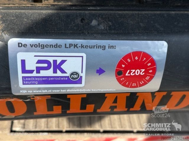 Semi-remorque bâchée Schmitz Cargobull Curtainsider Standard Ladebordwand