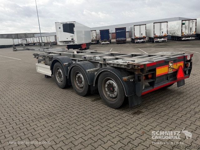 Puoliperävaunu Renders Containerfahrgestell Standard