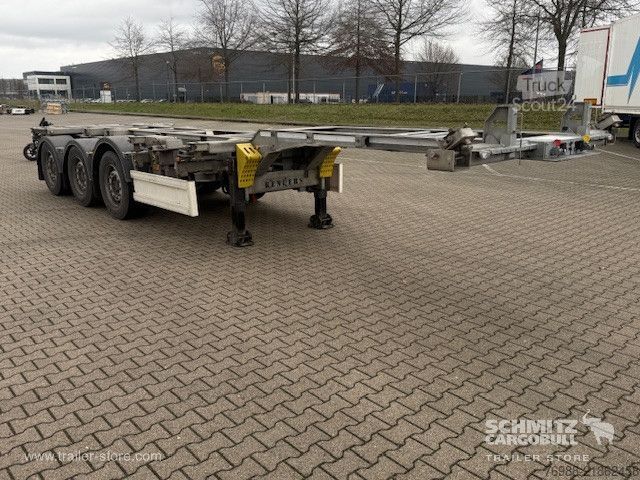Puoliperävaunu Renders Containerfahrgestell Standard