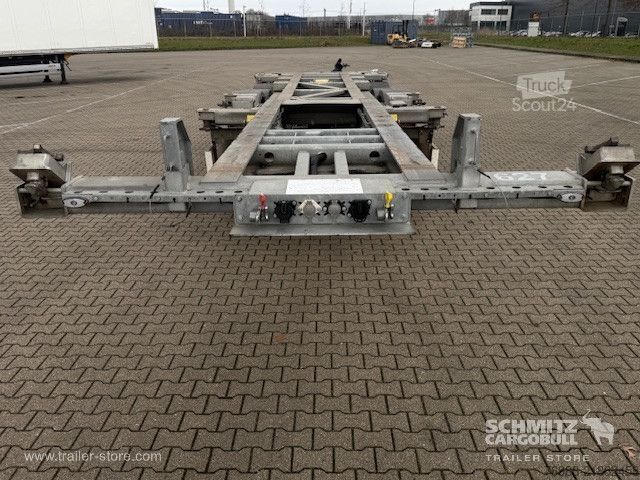 Puoliperävaunu Renders Containerfahrgestell Standard