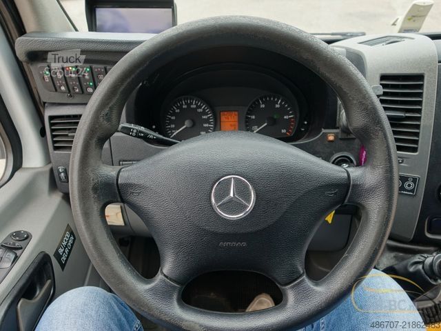 Autocarro de turismo MERCEDES-BENZ Unvi Sprinter 516, 21 Sitze, Euro 6