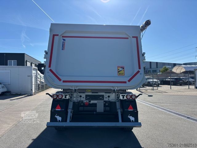 Tippsemitrailer SCHMITZ CARGOBULL SKI S3D 24 SL 8.2 Stahlrund 31,9 m3 Liftachse