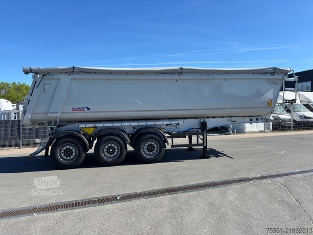 Tippsemitrailer SCHMITZ CARGOBULL SKI S3D 24 SL 8.2 Stahlrund 31,9 m3 Liftachse