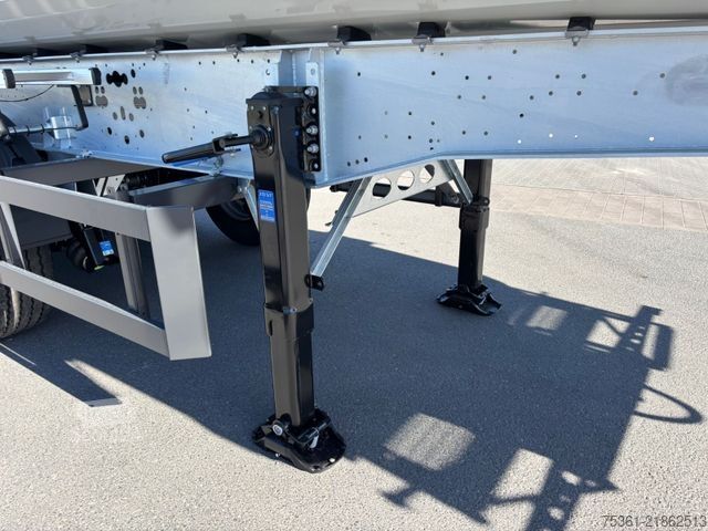 Tippsemitrailer SCHMITZ CARGOBULL SKI S3D 24 SL 8.2 Stahlrund 31,9 m3 Liftachse