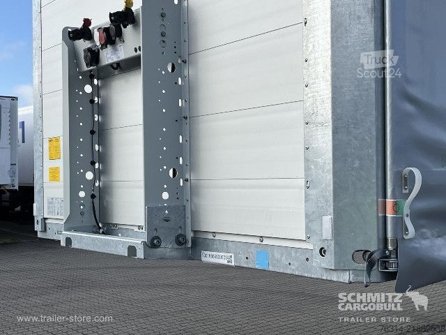 Открытый полуприцеп с тентом Schmitz Cargobull Curtainsider Standard