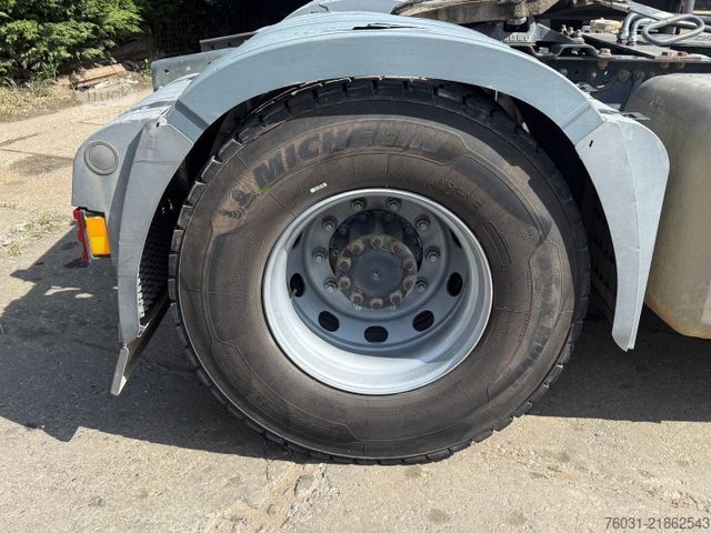 Standaard trekker MERCEDES-BENZ Actros 1841 V6 4X2 Tractor-unit Spring/Air PTO