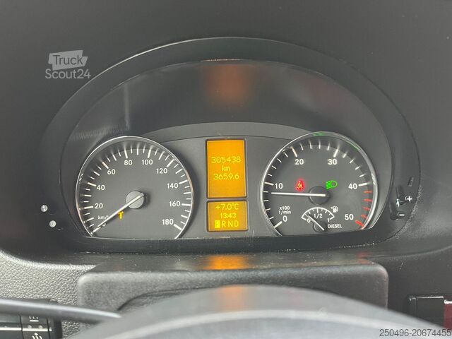 Мікроавтобус Mercedes-Benz Sprinter 316 CDI 13+1 SEATS / DRIVER AC