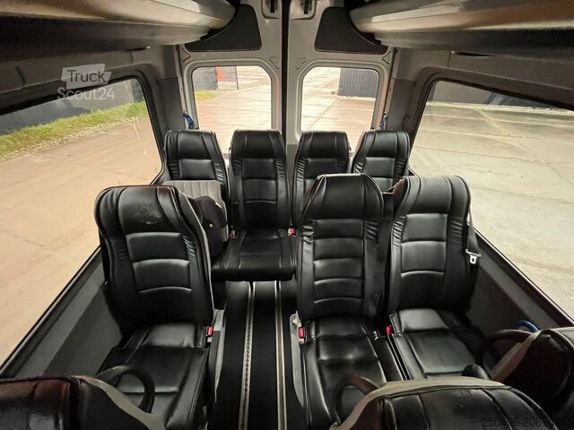 Мікроавтобус Mercedes-Benz Sprinter 316 CDI 13+1 SEATS / DRIVER AC