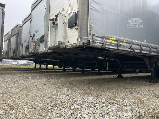 відкритий напівпричіп з тентом Schmitz Cargobull SCB S3T