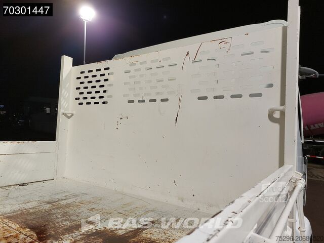 3-way tipper Renault Midlum 220 4X2 3-way tipper Manual Steel suspen...