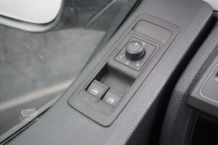 Bestelbus Volkswagen Transporter 2.0 TDI 150PK EURO 6 - Airco - Navi...