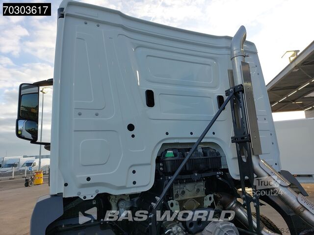 Alváz vezetőfülkével Mercedes Arocs 3340 6X4 NEW EURO 5 Chassis Steel Suspens...