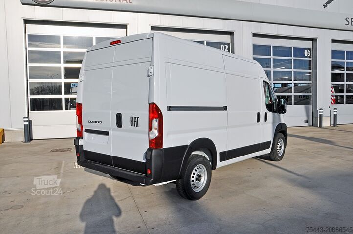 Dobozos kisteherautó Fiat Ducato F5275 L2H2 2.2 3,5T Diesel 180pk Automaat