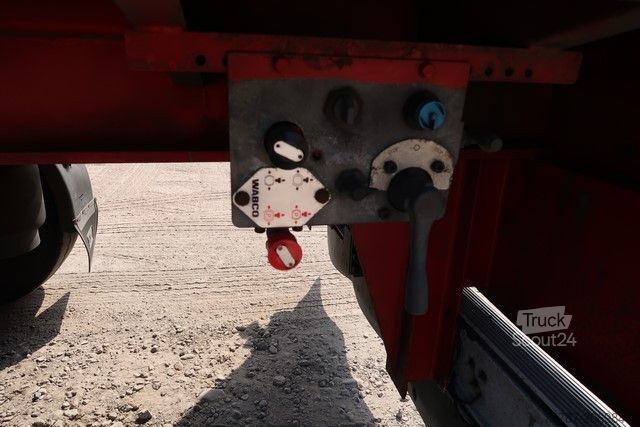 Remorque semi-ouverte RENDERS Baustoffpritsche Rollkran Kennis 14 aus 2010