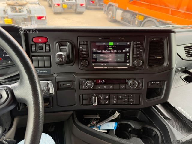 Standartinis vilkikas SCANIA G450 XT 4x4 Euro 6 SZM Kipphydraulik Blatt/ Luft