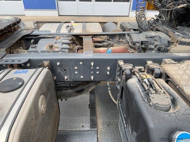 Standartinis vilkikas SCANIA G450 XT 4x4 Euro 6 SZM Kipphydraulik Blatt/ Luft