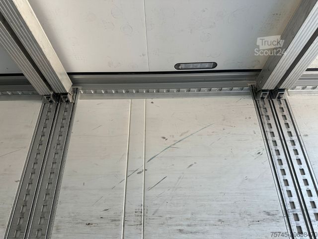 Kjølesemi SCHMITZ CARGOBULL SKO 24L * DOPPELSTOCK * LIFT * NUR 4.740H * ALU*