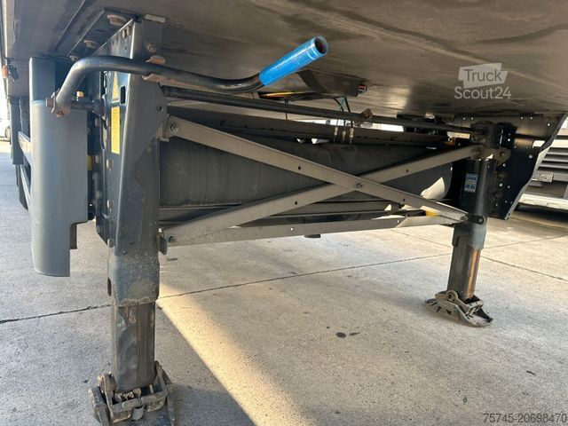 Kjølesemi SCHMITZ CARGOBULL SKO 24L * DOPPELSTOCK * LIFT * NUR 4.740H * ALU*