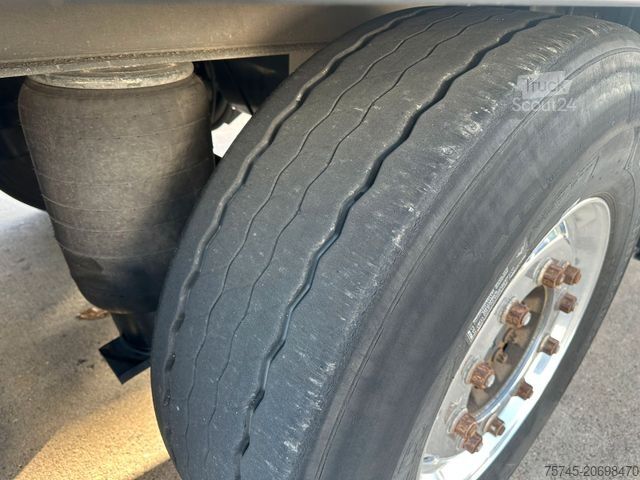 Kjølesemi SCHMITZ CARGOBULL SKO 24L * DOPPELSTOCK * LIFT * NUR 4.740H * ALU*