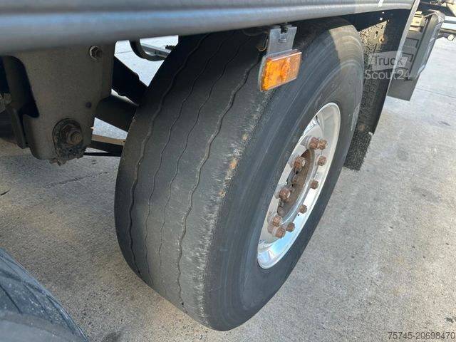 Kjølesemi SCHMITZ CARGOBULL SKO 24L * DOPPELSTOCK * LIFT * NUR 4.740H * ALU*