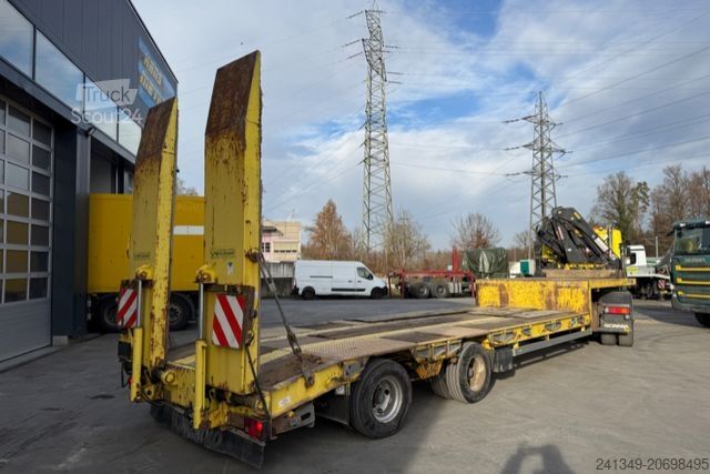 مقطورة نصف منخفضة MÜLLER-MITTELTAL 2A Gelenkt