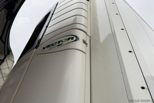 Kjølesemi SCHMITZ CARGOBULL SKO24 Carrier Vector 1950 Bi-Temp